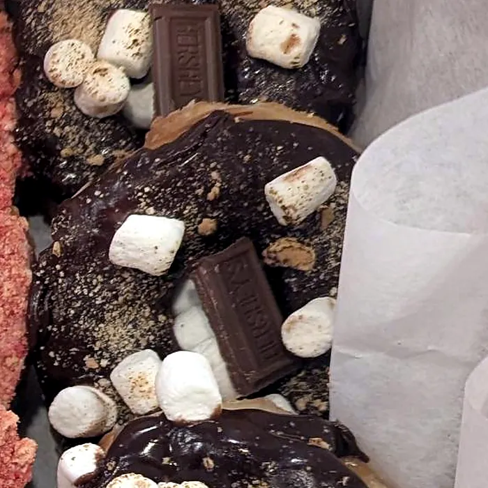 S'mores donut